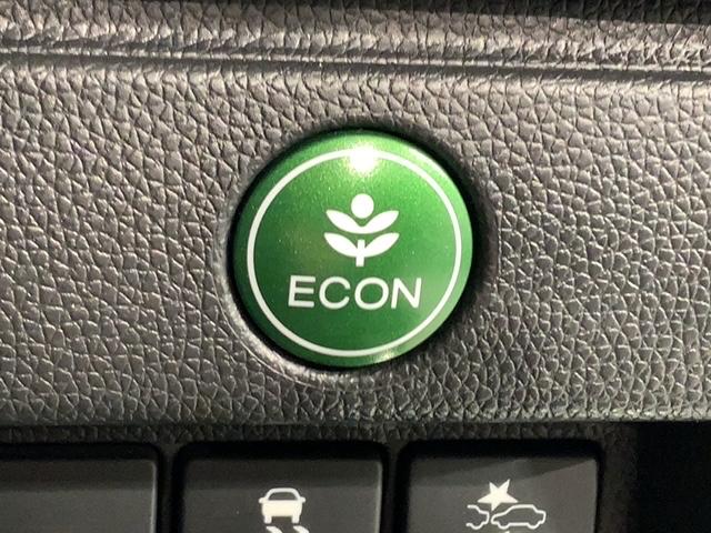 フィットハイブリッド S ホンダセンシング 最長5年保証 ワンオーナー ナビVXM-194VFi TV Rカメラ BTオ-ディオ DVD ETC LEDライト VSA クルコン アルミ フォグ ドアバイザー スマートキー 盗難防止装置 AAC(15枚目)