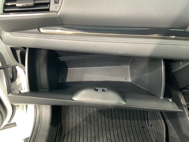 フィットハイブリッド S ホンダセンシング 最長5年保証 ワンオーナー ナビVXM-194VFi TV Rカメラ BTオ-ディオ DVD ETC LEDライト VSA クルコン アルミ フォグ ドアバイザー スマートキー 盗難防止装置 AAC(26枚目)