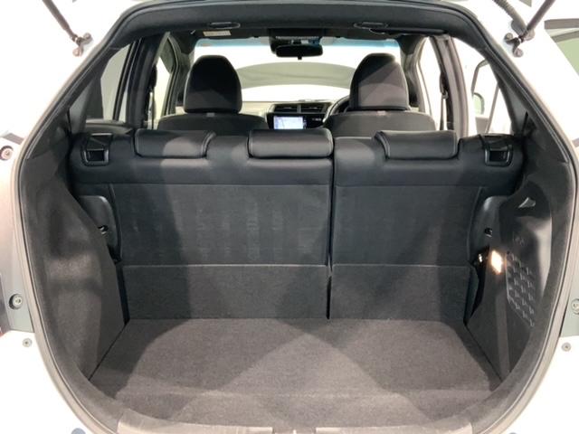 フィットハイブリッド S ホンダセンシング 最長5年保証 ワンオーナー ナビVXM-194VFi TV Rカメラ BTオ-ディオ DVD ETC LEDライト VSA クルコン アルミ フォグ ドアバイザー スマートキー 盗難防止装置 AAC(37枚目)