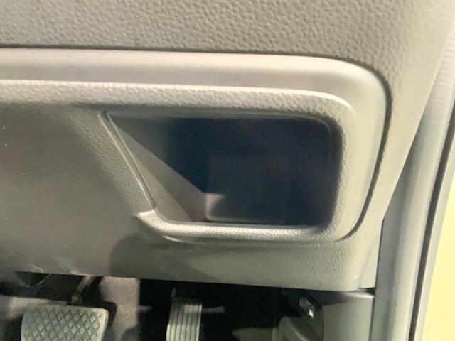 ヴェゼル e:HEV X H SENSING 最長5年保証 ワンオーナー ナビLXM-232VFEi TV Rカメラ BTオ-ディオ DVD LEDライト VSA クルコン アルミ フォグ スマートキー 盗難防止装置 AAC(30枚目)