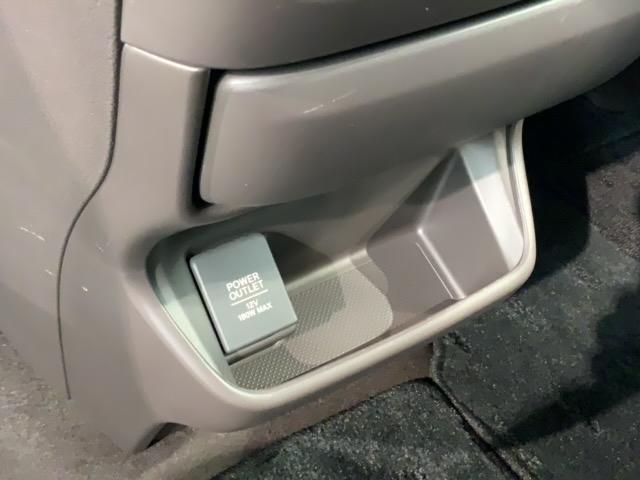 フリード Ｇ・ホンダセンシング　最長５年保証　ワンオーナー　ナビＶＸＭ－１９５ＶＦｉ　ＴＶ　Ｒカメラ　ＣＤ録音　ＢＴオ－ディオ　ＤＶＤ　ＥＴＣ　ＶＳＡ　両側電動ドア　クルコン　スマートキー　盗難防止装置　整備記録簿　ＡＡＣ（27枚目）