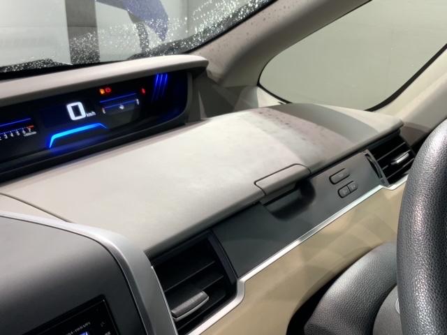 フリード Ｇ・ホンダセンシング　最長５年保証　ワンオーナー　ナビＶＸＭ－１９５ＶＦｉ　ＴＶ　Ｒカメラ　ＣＤ録音　ＢＴオ－ディオ　ＤＶＤ　ＥＴＣ　ＶＳＡ　両側電動ドア　クルコン　スマートキー　盗難防止装置　整備記録簿　ＡＡＣ（28枚目）