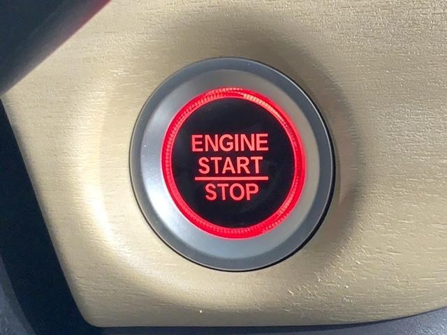 フリード Ｇ・ホンダセンシング　１年保証　ワンオ－ナ－　社外ナビ　ＴＶ　Ｒカメラ　ＣＤ録音　ＢＴオ－ディオ　ＤＶＤ　ＥＴＣ　ＬＥＤライト　両側電動ドア　ＶＳＡ　クルコン　アルミ　スマ－トキ－　盗難防止装置　整備記録簿　スペアキ－（14枚目）