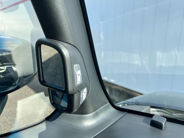 Ｎ－ＢＯＸカスタム Ｇ・Ｌホンダセンシング　Ｈｏｎｄａ　ＳＥＮＳＩＮＧ安全装備　衝突軽減・ＡＣＣ・ＬＥＤヘッドライト　両側スライドドア　スマートキー　アイドリングストップ（68枚目）