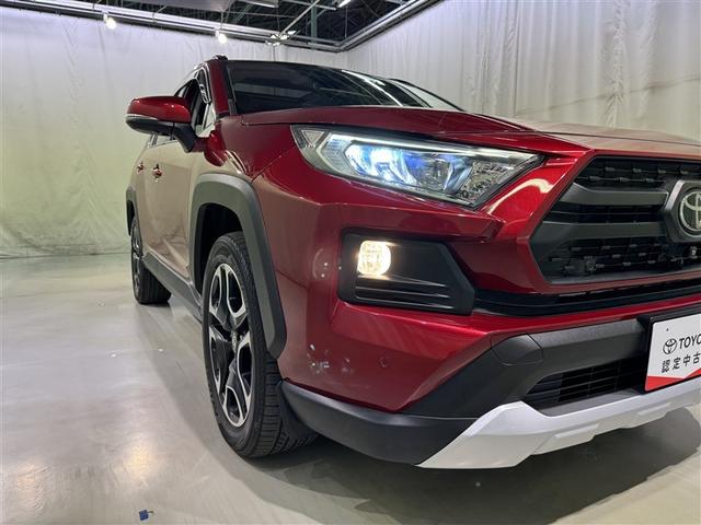 ＲＡＶ４ アドベンチャー　衝突被害軽減システム　メモリーナビ　バックカメラ　ＥＴＣ　ドラレコ　ミュージックプレイヤー接続可　サンルーフ　電動シート　オートクルーズコントロール　ＬＥＤヘッドランプ　スマートキー　キーレス　４ＷＤ（7枚目）