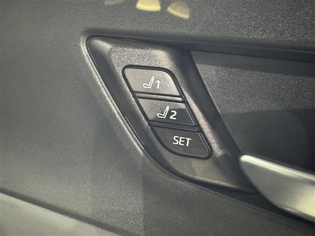 プリウス Z 衝突被害軽減システム フルセグ バックカメラ ETC ドラレコ ミュージックプレイヤー接続可 サンルーフ 電動シート オートクルーズコントロール LEDヘッドランプ スマートキー キーレス(31枚目)