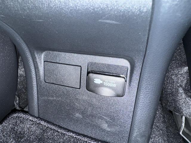 プリウス Z 衝突被害軽減システム フルセグ バックカメラ ETC ドラレコ ミュージックプレイヤー接続可 サンルーフ 電動シート オートクルーズコントロール LEDヘッドランプ スマートキー キーレス(33枚目)