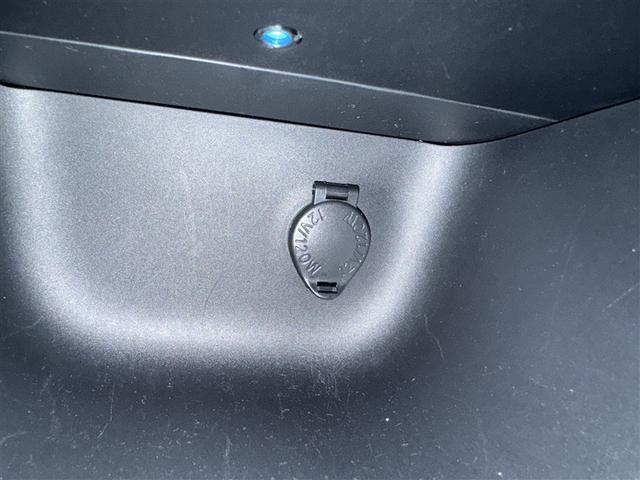 ヤリスクロス ハイブリッドＺ　衝突被害軽減システム　メモリーナビ　バックカメラ　ＥＴＣ　ドラレコ　ミュージックプレイヤー接続可　電動シート　オートクルーズコントロール　ＬＥＤヘッドランプ　スマートキー　キーレス　ハイブリッド（18枚目）