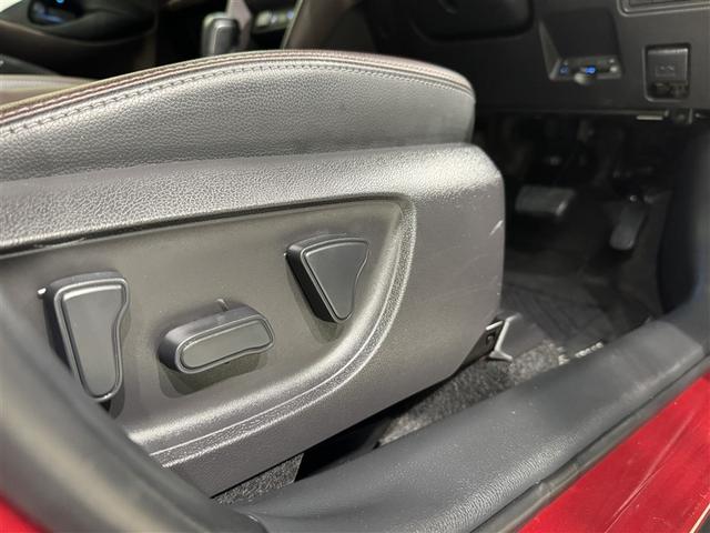 ヤリスクロス ハイブリッドＺ　衝突被害軽減システム　メモリーナビ　バックカメラ　ＥＴＣ　ドラレコ　ミュージックプレイヤー接続可　電動シート　オートクルーズコントロール　ＬＥＤヘッドランプ　スマートキー　キーレス　ハイブリッド（29枚目）