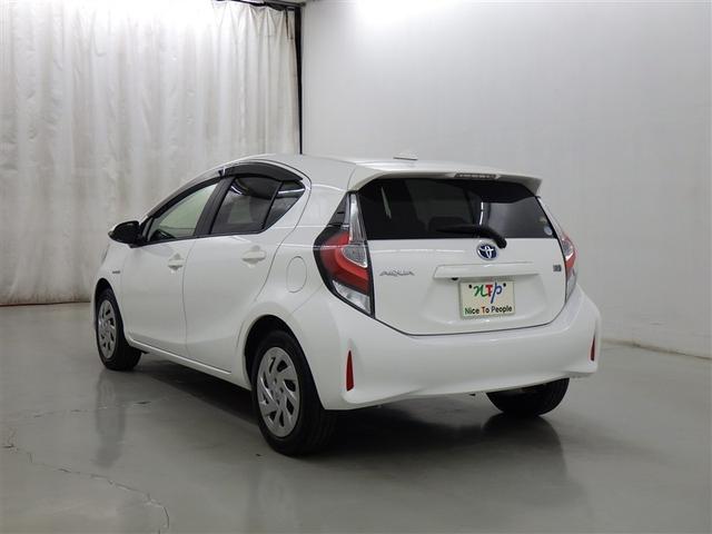 アクア S 衝突被害軽減システム メモリーナビ ワンセグ バックカメラ ETC CD ミュージックプレイヤー接続可 DVD再生 スマートキー キーレス ハイブリッド(5枚目)