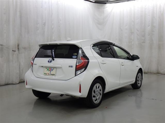 アクア S 衝突被害軽減システム メモリーナビ ワンセグ バックカメラ ETC CD ミュージックプレイヤー接続可 DVD再生 スマートキー キーレス ハイブリッド(6枚目)