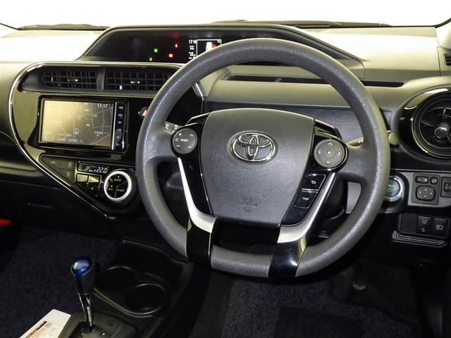 アクア S 衝突被害軽減システム メモリーナビ ワンセグ バックカメラ ETC CD ミュージックプレイヤー接続可 DVD再生 スマートキー キーレス ハイブリッド(8枚目)