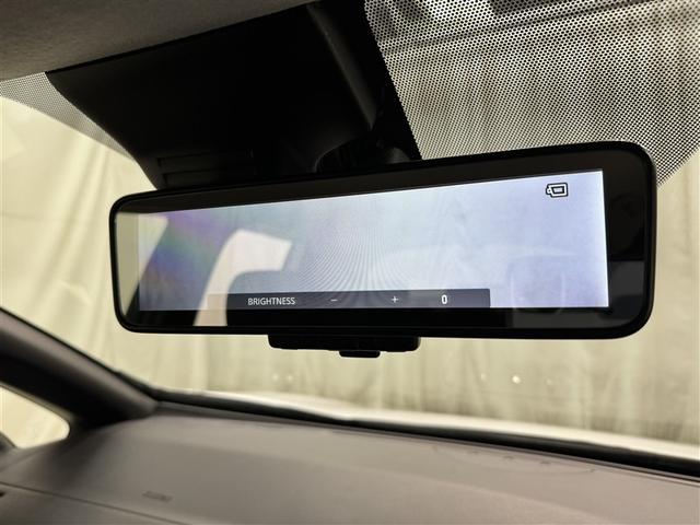 リーフ Ｘ　衝突被害軽減システム　メモリーナビ　フルセグ　バックカメラ　ＥＴＣ　ＣＤ　ミュージックプレイヤー接続可　オートクルーズコントロール　スマートキー　キーレス　電気自動車（9枚目）