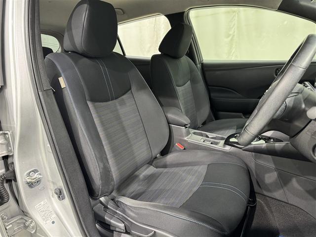 リーフ Ｘ　衝突被害軽減システム　メモリーナビ　フルセグ　バックカメラ　ＥＴＣ　ＣＤ　ミュージックプレイヤー接続可　オートクルーズコントロール　スマートキー　キーレス　電気自動車（30枚目）