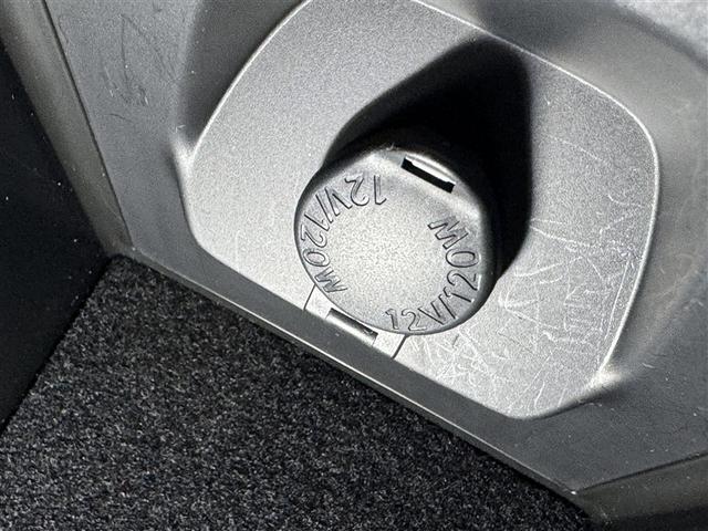 ハリアー Z 衝突被害軽減システム フルセグ バックカメラ ETC ドラレコ ミュージックプレイヤー接続可 サンルーフ 電動シート オートクルーズコントロール LEDヘッドランプ スマートキー キーレス(19枚目)