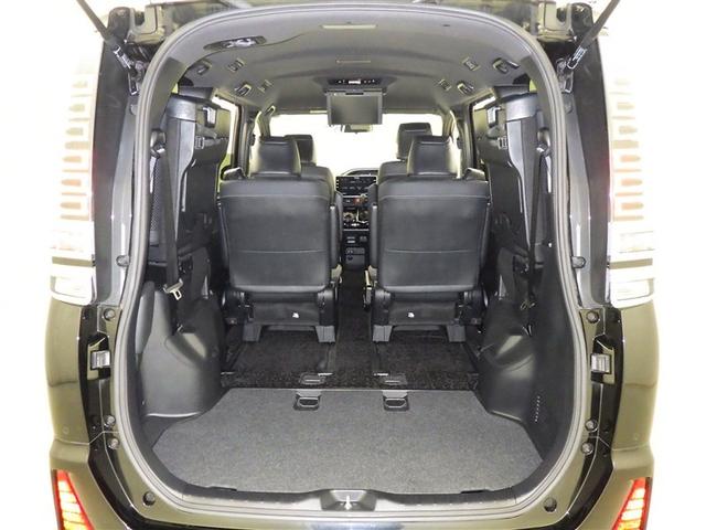 ヴォクシー ZS 煌III 衝突被害軽減システム メモリーナビ フルセグ バックカメラ ETC ドラレコ CD DVD再生 後席モニター オートクルーズコントロール LEDヘッドランプ 両側電動スライド 乗車定員7人 3列シート(31枚目)