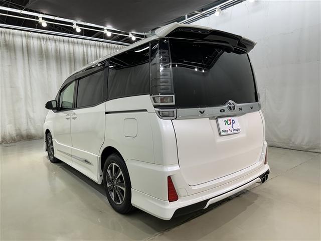 ヴォクシー ＺＳ　衝突被害軽減システム　メモリーナビ　フルセグ　バックカメラ　ＥＴＣ　ドラレコ　ＣＤ　ミュージックプレイヤー接続可　ＤＶＤ再生　後席モニター　オートクルーズコントロール　ＬＥＤヘッドランプ　乗車定員７人（5枚目）