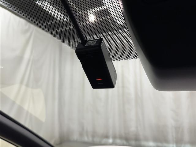 ヴォクシー ＺＳ　衝突被害軽減システム　メモリーナビ　フルセグ　バックカメラ　ＥＴＣ　ドラレコ　ＣＤ　ミュージックプレイヤー接続可　ＤＶＤ再生　後席モニター　オートクルーズコントロール　ＬＥＤヘッドランプ　乗車定員７人（25枚目）