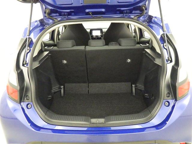 ラゲッジスペースは、日常使いには十分なスペースを確保！開口部も広く積み下ろしも楽々！