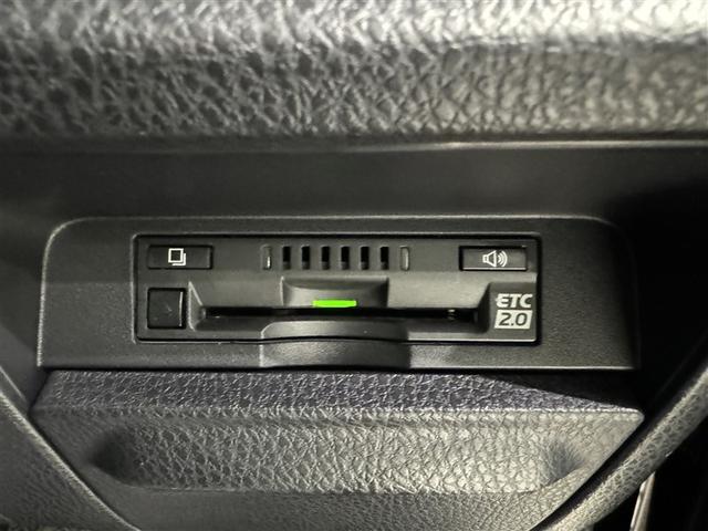 ノア ハイブリッドG 衝突被害軽減システム メモリーナビ フルセグ バックカメラ ETC CD ミュージックプレイヤー接続可 オートクルーズコントロール LEDヘッドランプ 両側電動スライド 乗車定員7人 3列シート(14枚目)