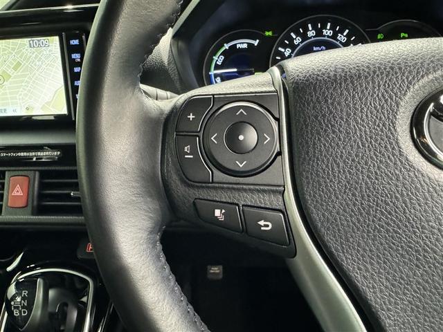 ノア ハイブリッドG 衝突被害軽減システム メモリーナビ フルセグ バックカメラ ETC CD ミュージックプレイヤー接続可 オートクルーズコントロール LEDヘッドランプ 両側電動スライド 乗車定員7人 3列シート(22枚目)