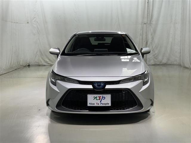 カローラツーリング ハイブリッド S 衝突被害軽減システム メモリーナビ バックカメラ ETC ミュージックプレイヤー接続可 オートクルーズコントロール LEDヘッドランプ スマートキー キーレス ハイブリッド(3枚目)