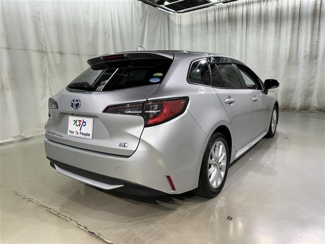 カローラツーリング ハイブリッド S 衝突被害軽減システム メモリーナビ バックカメラ ETC ミュージックプレイヤー接続可 オートクルーズコントロール LEDヘッドランプ スマートキー キーレス ハイブリッド(6枚目)