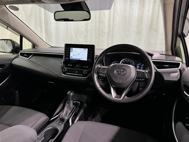 カローラツーリング ハイブリッド S 衝突被害軽減システム メモリーナビ バックカメラ ETC ミュージックプレイヤー接続可 オートクルーズコントロール LEDヘッドランプ スマートキー キーレス ハイブリッド(8枚目)