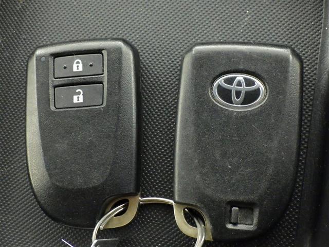 ハイエースバン ロングスーパーＧＬ　衝突被害軽減システム　メモリーナビ　フルセグ　バックカメラ　ＣＤ　ミュージックプレイヤー接続可　ＤＶＤ再生　ＬＥＤヘッドランプ　スマートキー　キーレス　４ＷＤ　ディーゼル（23枚目）