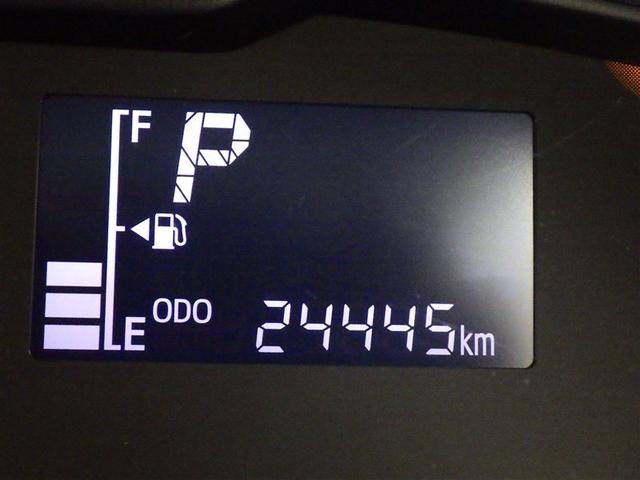 ピクシスエポック Ｌ　ＳＡＩＩＩ　衝突被害軽減システム　ＣＤ　キーレス　アイドリングストップ（13枚目）