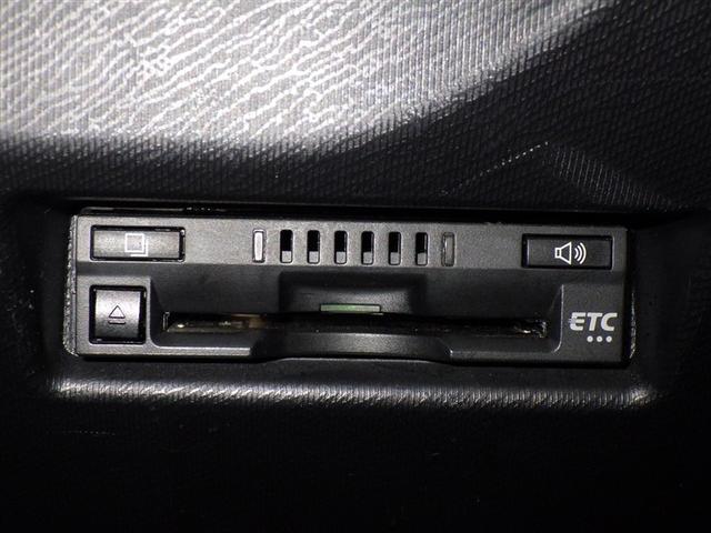 アクア Ｓスタイルブラック　衝突被害軽減システム　メモリーナビ　ワンセグ　バックカメラ　ＥＴＣ　ＣＤ　ミュージックプレイヤー接続可　ＬＥＤヘッドランプ　スマートキー　キーレス　ハイブリッド（16枚目）