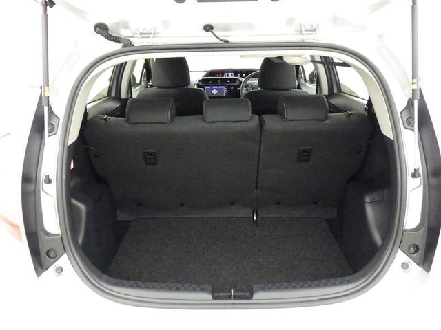 アクア Ｓスタイルブラック　衝突被害軽減システム　メモリーナビ　ワンセグ　バックカメラ　ＥＴＣ　ＣＤ　ミュージックプレイヤー接続可　ＬＥＤヘッドランプ　スマートキー　キーレス　ハイブリッド（24枚目）