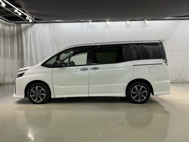 ヴォクシー ZS 煌III 衝突被害軽減システム メモリーナビ フルセグ バックカメラ ETC CD ミュージックプレイヤー接続可 後席モニター LEDヘッドランプ 両側電動スライド 乗車定員8人 3列シート スマートキー(4枚目)