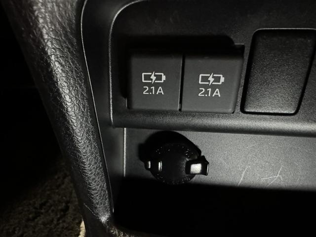 ヴォクシー ZS 煌III 衝突被害軽減システム メモリーナビ フルセグ バックカメラ ETC CD ミュージックプレイヤー接続可 後席モニター LEDヘッドランプ 両側電動スライド 乗車定員8人 3列シート スマートキー(17枚目)