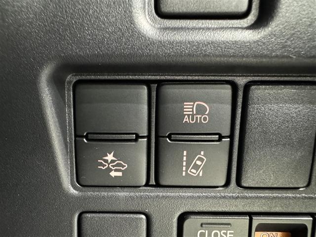 ヴォクシー ZS 煌III 衝突被害軽減システム メモリーナビ フルセグ バックカメラ ETC CD ミュージックプレイヤー接続可 後席モニター LEDヘッドランプ 両側電動スライド 乗車定員8人 3列シート スマートキー(19枚目)