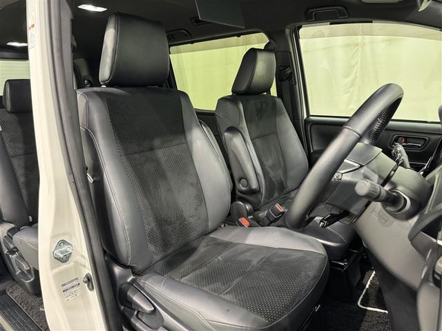 ヴォクシー ZS 煌III 衝突被害軽減システム メモリーナビ フルセグ バックカメラ ETC CD ミュージックプレイヤー接続可 後席モニター LEDヘッドランプ 両側電動スライド 乗車定員8人 3列シート スマートキー(26枚目)