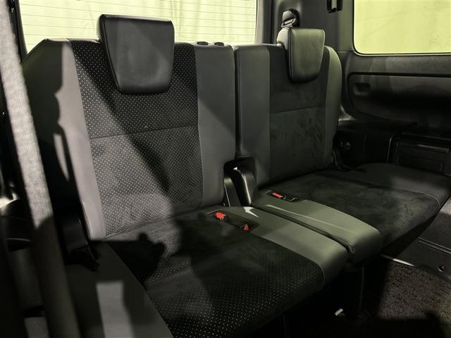 ヴォクシー ZS 煌III 衝突被害軽減システム メモリーナビ フルセグ バックカメラ ETC CD ミュージックプレイヤー接続可 後席モニター LEDヘッドランプ 両側電動スライド 乗車定員8人 3列シート スマートキー(28枚目)