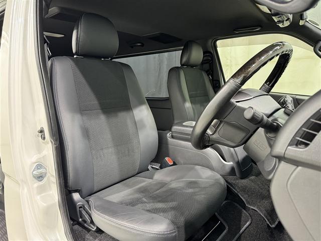 ハイエースバン スーパーGL ダークプライムII 衝突被害軽減システム メモリーナビ フルセグ バックカメラ ETC ドラレコ CD ミュージックプレイヤー接続可 LEDヘッドランプ スマートキー キーレス 4WD ディーゼル(31枚目)