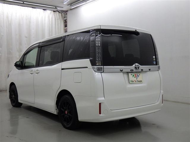 ヴォクシー Ｘ　メモリーナビ　フルセグ　バックカメラ　ＥＴＣ　ドラレコ　ＣＤ　ミュージックプレイヤー接続可　ＤＶＤ再生　後席モニター　ＬＥＤヘッドランプ　両側電動スライド　乗車定員７人　３列シート　スマートキー（6枚目）