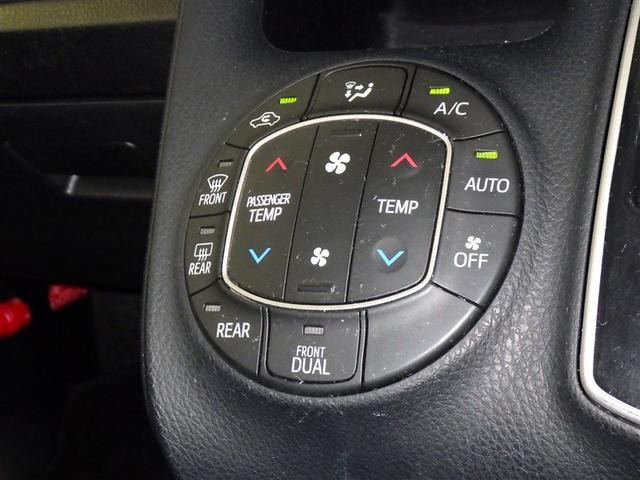 ヴォクシー Ｘ　メモリーナビ　フルセグ　バックカメラ　ＥＴＣ　ドラレコ　ＣＤ　ミュージックプレイヤー接続可　ＤＶＤ再生　後席モニター　ＬＥＤヘッドランプ　両側電動スライド　乗車定員７人　３列シート　スマートキー（16枚目）