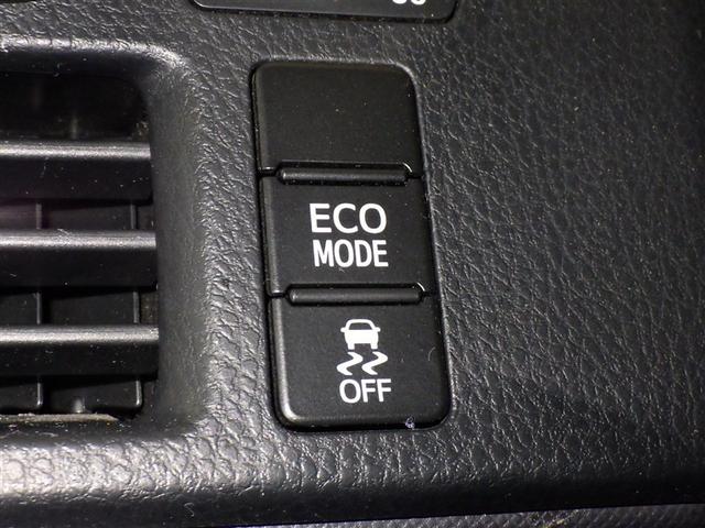 ヴォクシー Ｘ　メモリーナビ　フルセグ　バックカメラ　ＥＴＣ　ドラレコ　ＣＤ　ミュージックプレイヤー接続可　ＤＶＤ再生　後席モニター　ＬＥＤヘッドランプ　両側電動スライド　乗車定員７人　３列シート　スマートキー（18枚目）