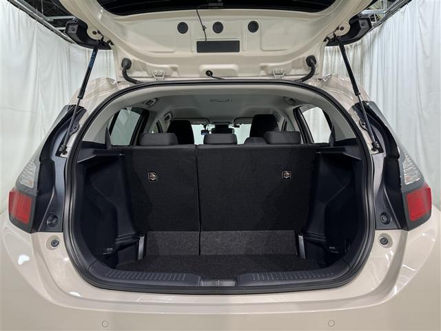 アクア Ｇ　衝突被害軽減システム　メモリーナビ　バックカメラ　ＥＴＣ　ドラレコ　ミュージックプレイヤー接続可　オートクルーズコントロール　ＬＥＤヘッドランプ　スマートキー　キーレス　ハイブリッド（32枚目）