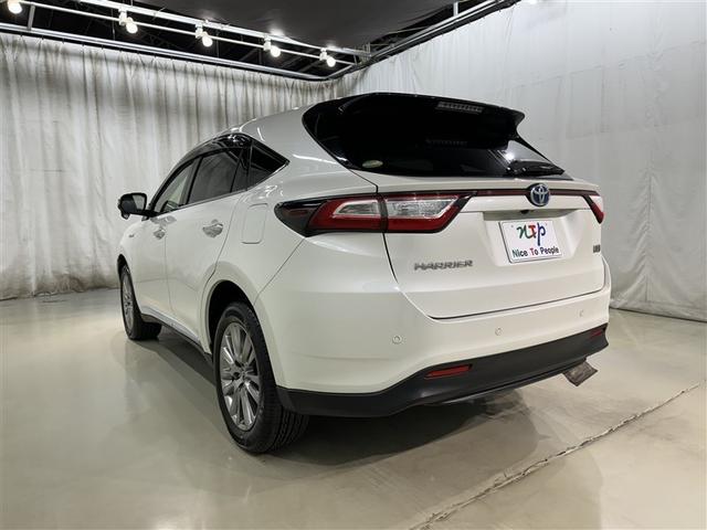 ハリアーハイブリッド プレミアム　衝突被害軽減システム　メモリーナビ　フルセグ　バックカメラ　ＥＴＣ　ドラレコ　ＣＤ　ミュージックプレイヤー接続可　ＤＶＤ再生　電動シート　オートクルーズコントロール　ＬＥＤヘッドランプ　スマートキー（6枚目）