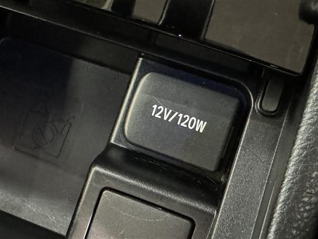 ハリアーハイブリッド プレミアム　衝突被害軽減システム　メモリーナビ　フルセグ　バックカメラ　ＥＴＣ　ドラレコ　ＣＤ　ミュージックプレイヤー接続可　ＤＶＤ再生　電動シート　オートクルーズコントロール　ＬＥＤヘッドランプ　スマートキー（19枚目）