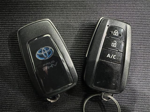 �����|�P�b�g�̒��ł��h�A�J�E�G���W���X�^�[�g���\�ȕ֗��ȃX�}�[�g�L�[�ł��I