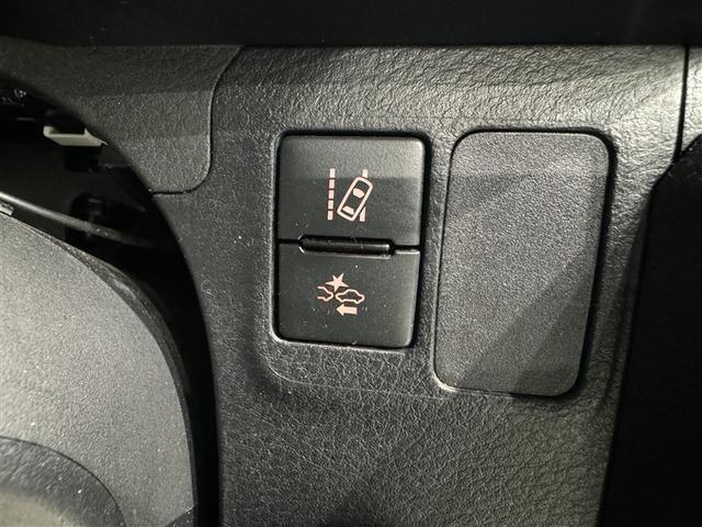 ���[���f�B�p�[�`���[�A���[�g�Ƃ͎Ԑ��܂��͑��H����̈�E�̉\�����x������Ƌ��ɁA�Ԑ��܂��͑��H����̈�E������邽�߂̃n���h������̈ꕔ���x������@�\�ł��B�ڍׂ͔̔��X�X�^�b�t�܂ł������˂��������B