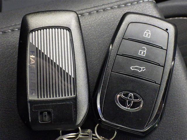 ハリアーハイブリッド Z 衝突被害軽減システム メモリーナビ フルセグ バックカメラ ETC ミュージックプレイヤー接続可 電動シート オートクルーズコントロール LEDヘッドランプ スマートキー キーレス ハイブリッド(24枚目)