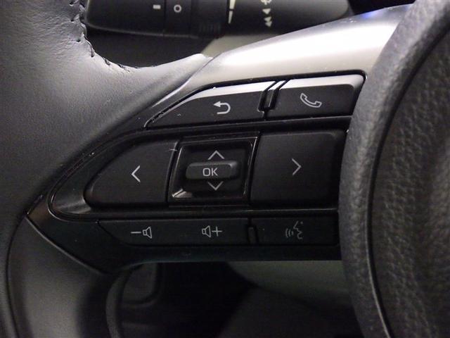 �X�e�A�����O�X�C�b�`�����I�^�]���Ȃ���茳�ŃI�[�f�B�I�̑���Ȃǂ��ł��܂��B