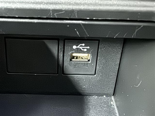 �[�d�p�t�r�a�[�q�t���B�X�}�[�g�t�H���Ȃǂ̏[�d�ɕ֗��ł��B