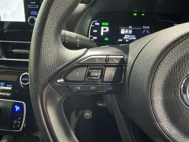 �X�e�A�����O�X�C�b�`�����I�^�]���Ȃ���茳�ŃI�[�f�B�I�̑���Ȃǂ��ł��܂��B